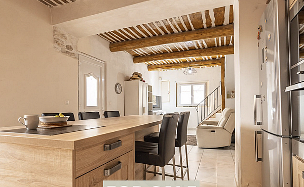 Property_For_Sale_in_France_with_Cle_France_Join_our_mailing_List_AXL06304_39.49