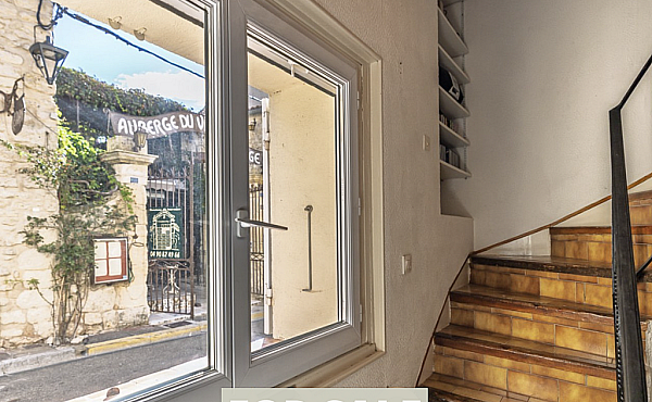 Property_For_Sale_in_France_with_Cle_France_Join_our_mailing_List_AXL06304_39.52