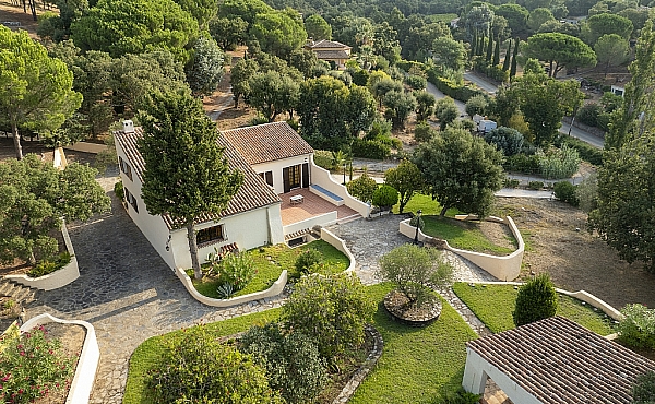 Property_For_Sale_in_France_with_Cle_France_Join_our_mailing_List_XRE00102__0670