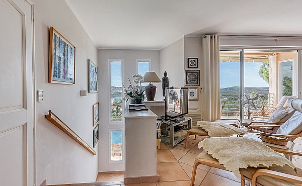Property_For_Sale_in_France_with_Cle_France_Join_our_mailing_List_XRE00103_-5