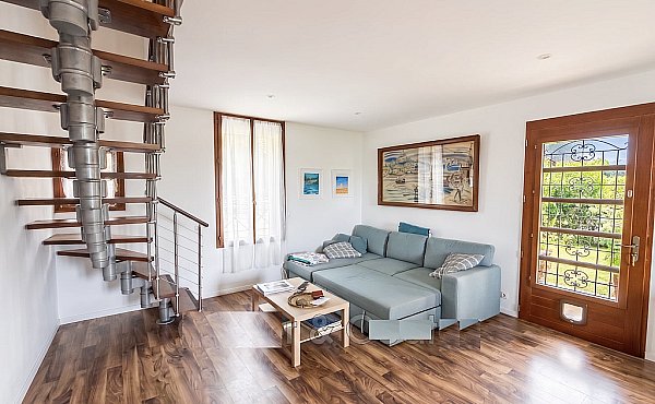 Property_For_Sale_in_France_with_Cle_France_Join_our_mailing_List_XRE00105___2