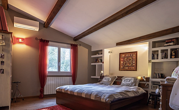 Property_For_Sale_in_France_with_Cle_France_Join_our_mailing_List_AXL06338_37