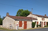 Front View of House_Cle_France