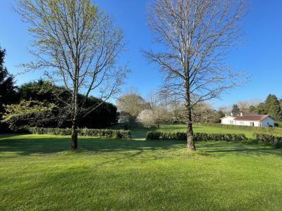 Charming Property In Lovely Location