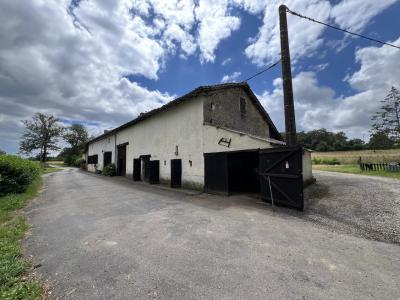 Detached Longere by the Banks for the River Charente