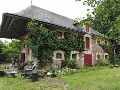 Main House with Barn in 1.5 Hectares of Land