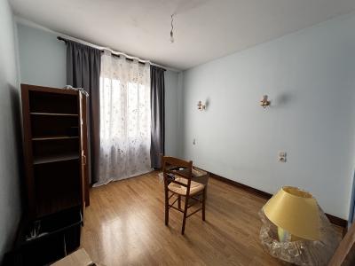 Traditional House with Garden