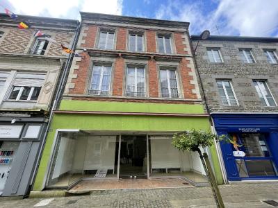 Town House with Business Opportunity