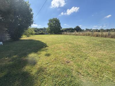 Detached House with Garden and Open View