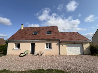 Detached House with Garden