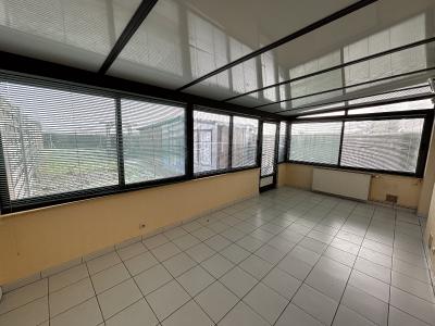 Town House with Nice Garden