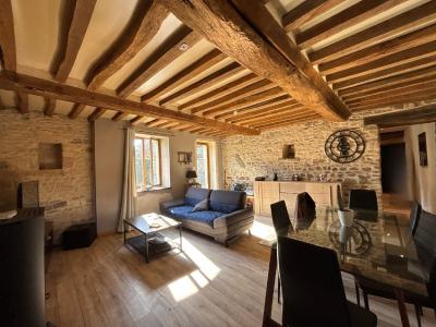 Traditional Farmhouse with Garden