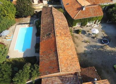 Country House With Guest Gite, Swimming Pool And Outbuildings