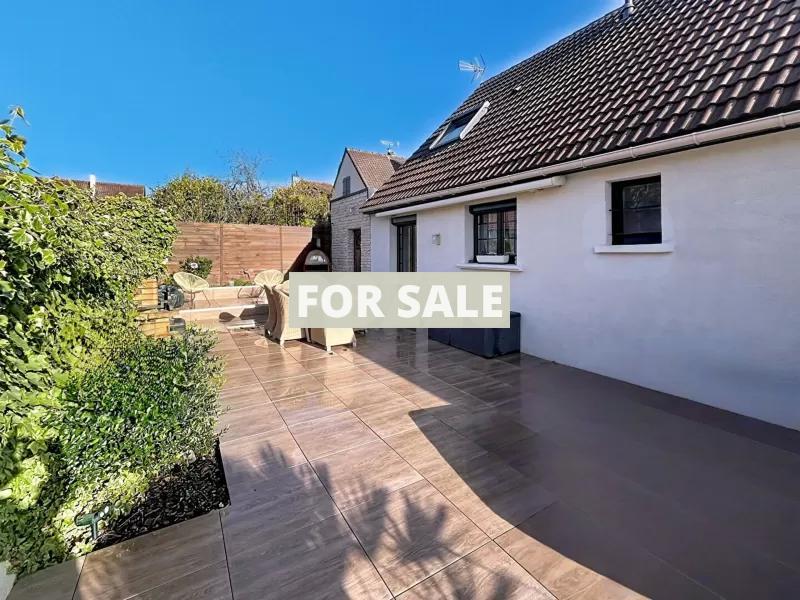 Contemporary Detached House