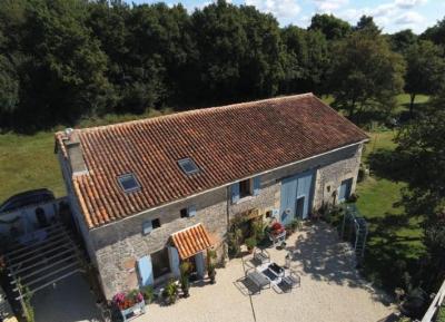 Character Detached House With Barn And Mature Gardens