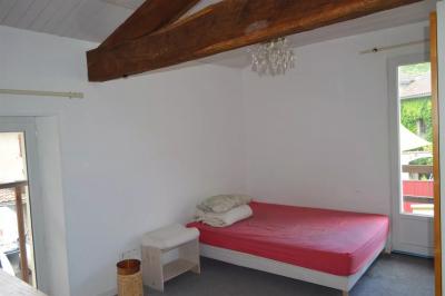 Lovely House in a Charming Floral Town