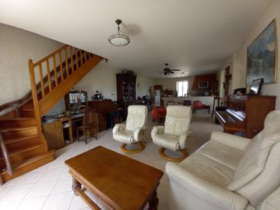 Detached Country House with Pond and Land