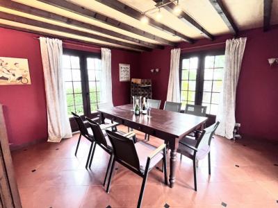 Stunning Renovation of Period Property with Pool