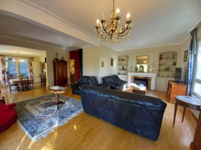 Architect Designed Detached House and Large Garden