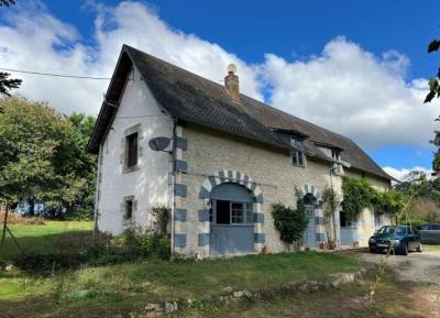 Renovated Manor House And Renovated Barn With Swimming Pool