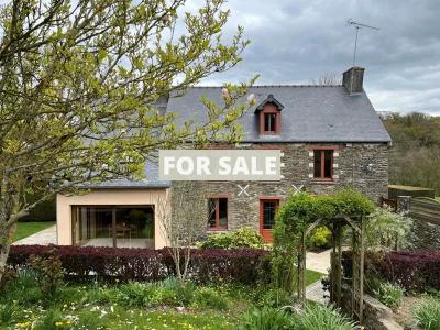 Detached Country House with Open Views by River