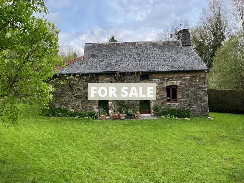 Detached Country House with Open Views by River