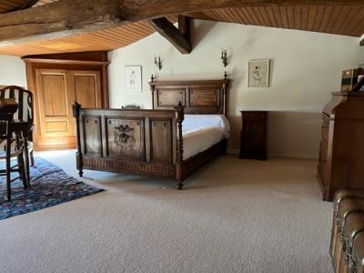 Country House with Swimming Pool and Open Views