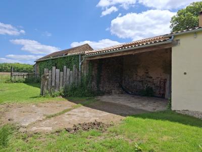 Beautiful Detached Country House wit Outbuildings