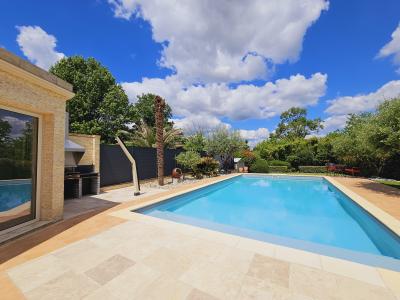 Villa with Swimming Pool and Pond