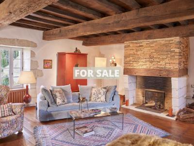 Perfect Countryside Property with Pool and Views