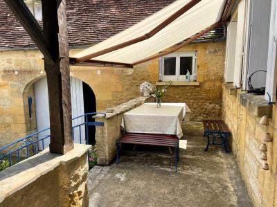 Detached Country House with Swimming Pool