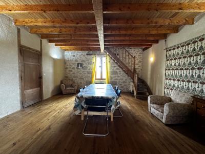 Very Pretty Property with Swimming Pool