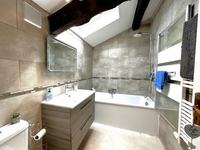 Farmhouse and Barn Conversion, Pool and Open Views