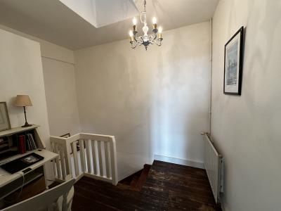 Detached House with Beautiful Swimming Pool