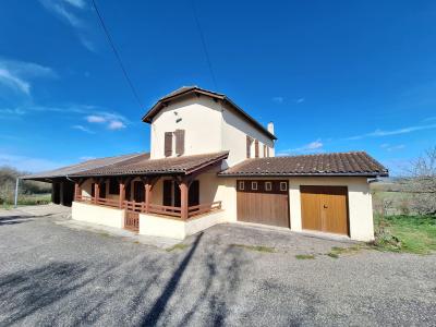 Detached Country House with Outbuilding and Open Views