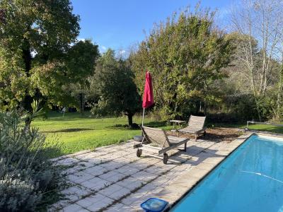 Detached Country House with Swimming Pool and Landscaped Garden