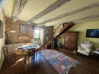Detached Country House with Swimming Pool and Landscaped Garden