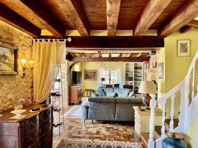 Detached Country House with Swimming Pool and Jacuzzi Hot Tub