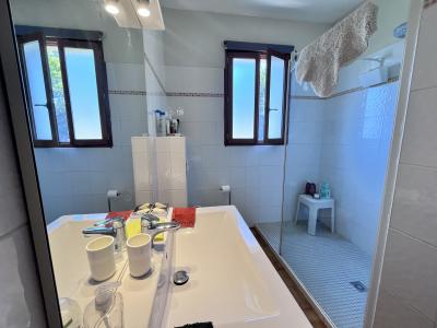 Detached Country House with Outbuilding and Pool