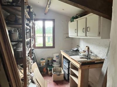 Detached Country House with Outbuilding and Pool