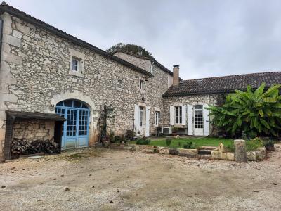5 Bedrooms - Building - Aquitaine - For Sale - 11578-ey