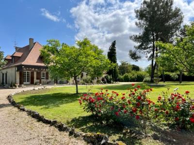 Propriete Au Bord De La Dordogne