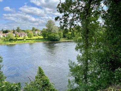 Propriete Au Bord De La Dordogne