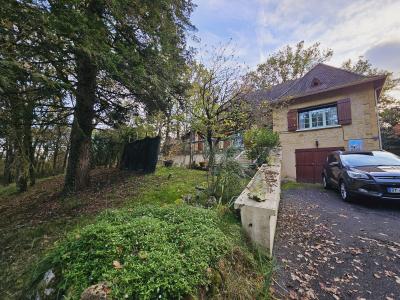 Detached Country House with Mature Garden