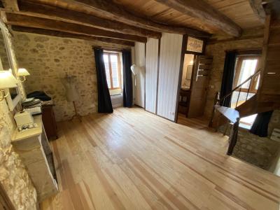 Cosy Character Cottage in Great Location