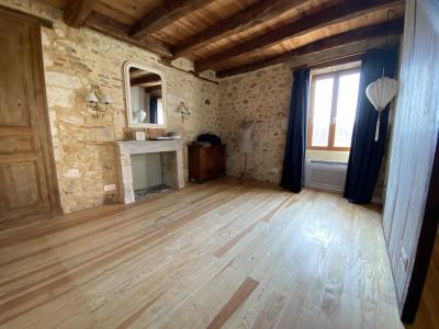 Cosy Character Cottage in Great Location