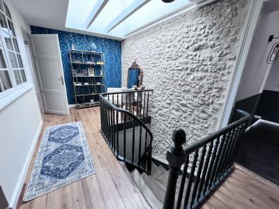 Beautiful Family Home in Great Location