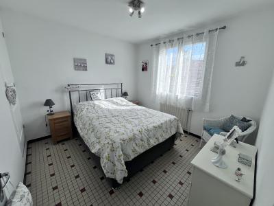 Detached House with Lovely Garden