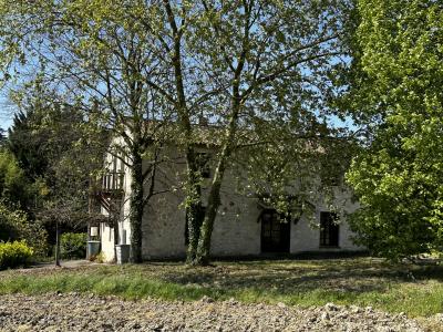 Detached Country House with Open Views
