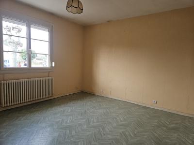 Detached Single Storey House with Garden